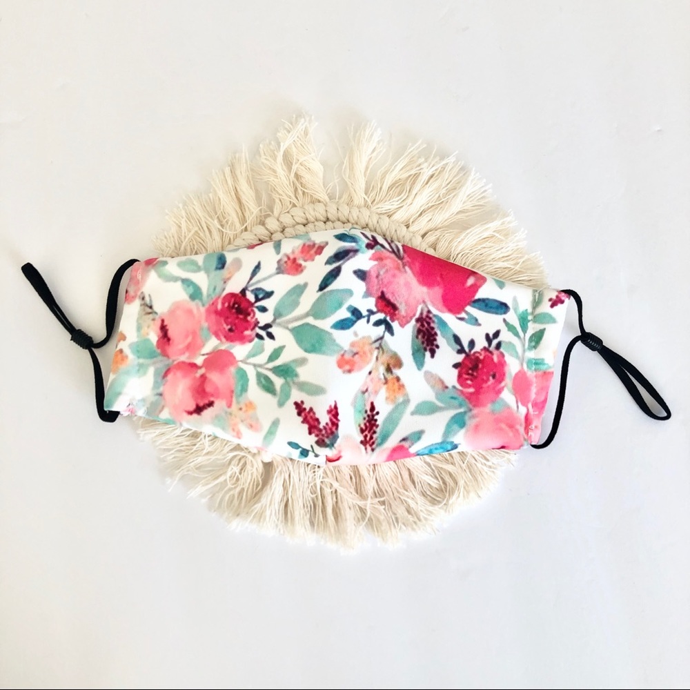 NEW IN PACKAGE Face Mask Floral